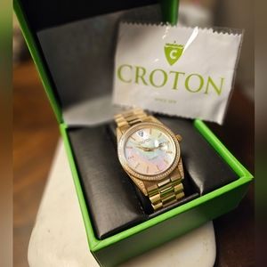 Croton Mens diamond Goldstone watch